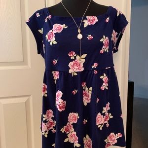 Off shoulder peplum navy floral